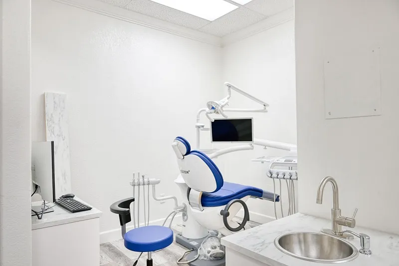Office operatory room Happy dental Family