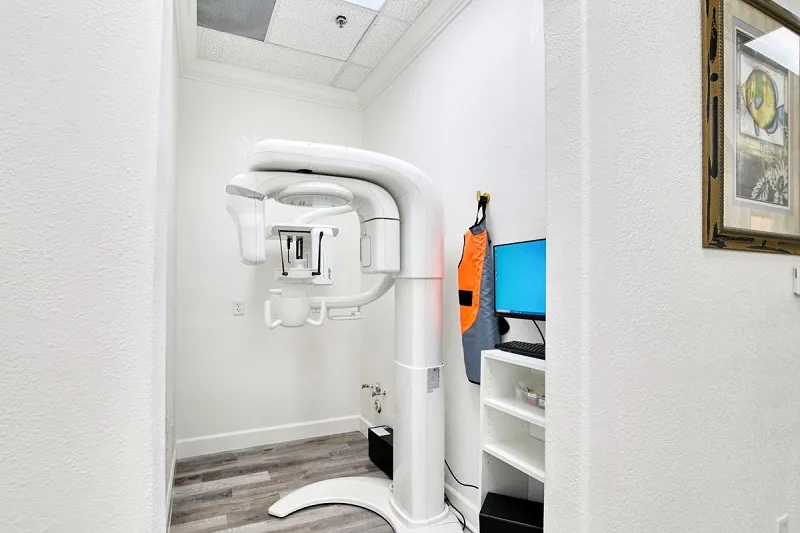 Office CBCT Scanner Happy dental Family